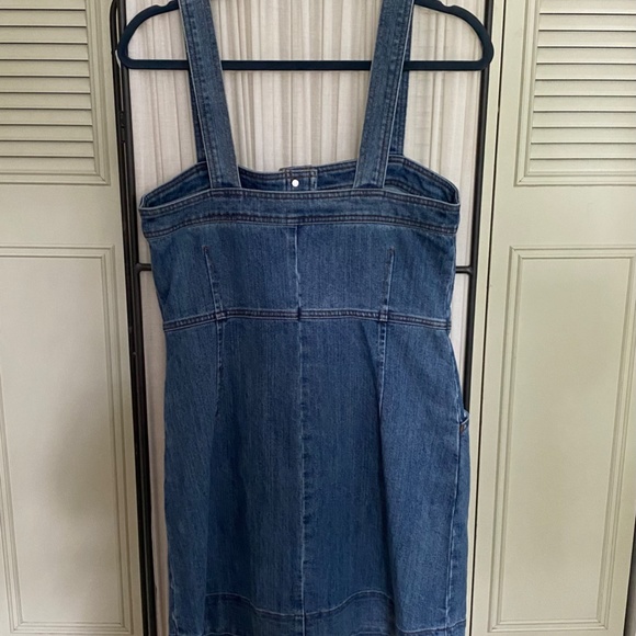 MICHAEL Kors ~ NWT ~ Button Front Denim Dress ~ Size 8 - Picture 2 of 4